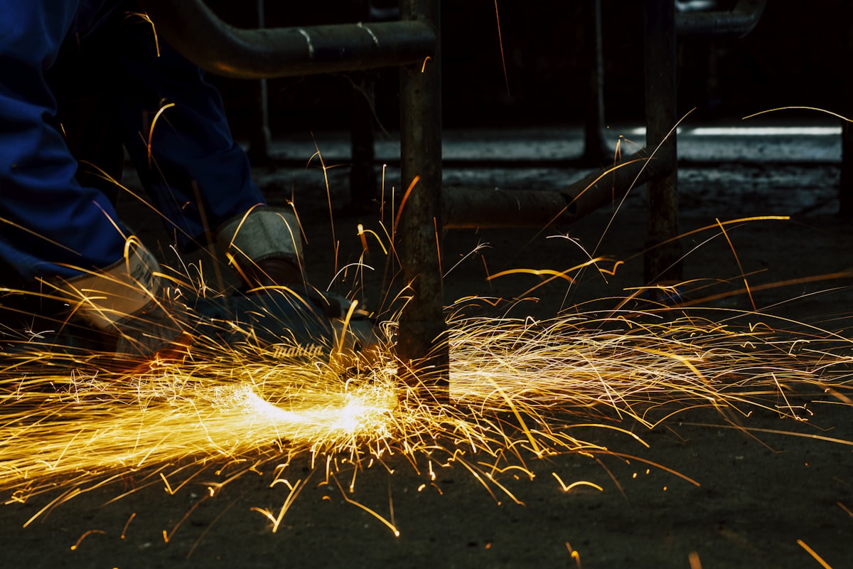 Coral vs. Competitor Extraction Systems: Which Is Right for Your Welding Shop?